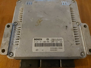 TESTED WORKING VOLVO V40 / S40 ENGINE ECU 0281011609 8200319960 30630565